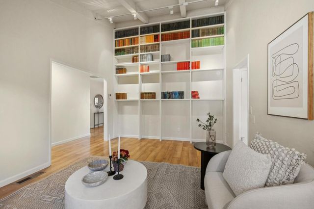 3 Sommerset Rise, Monterey, CA 93940