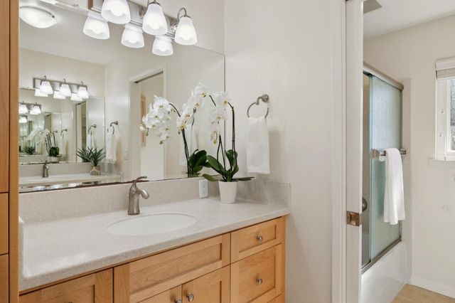 3 Sommerset Rise, Monterey, CA 93940