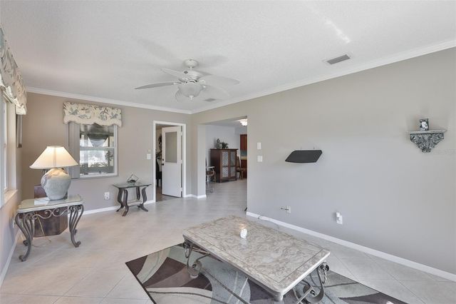 2035 HAMPSTEAD CIRCLE, Sun City Center, FL 33573