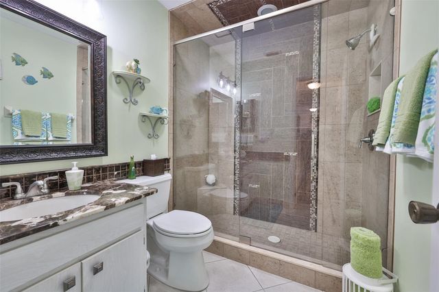 2035 HAMPSTEAD CIRCLE, Sun City Center, FL 33573