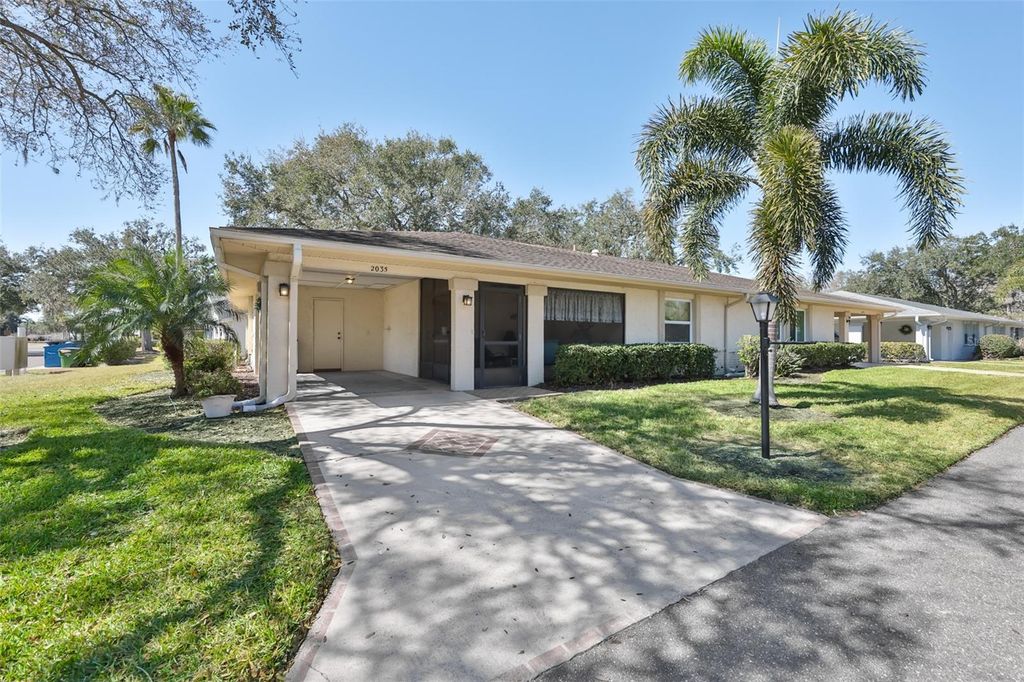2035 HAMPSTEAD CIRCLE, Sun City Center, FL 33573