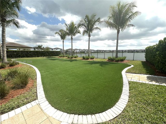 4363 SW 173rd Ave, Miramar, FL 33029