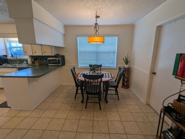 219 Hill Drive, Liberty, TX 77575