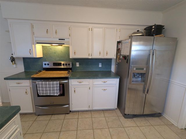 219 Hill Drive, Liberty, TX 77575