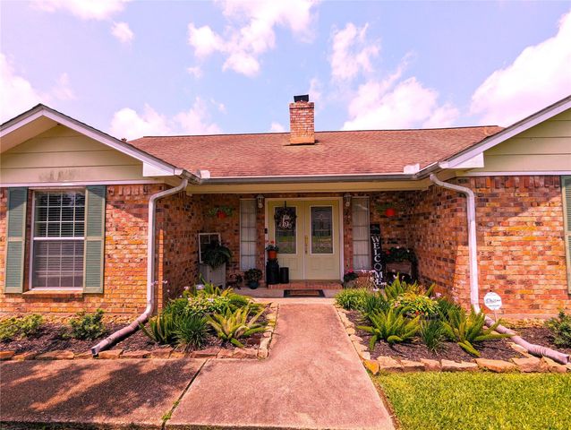 219 Hill Drive, Liberty, TX 77575