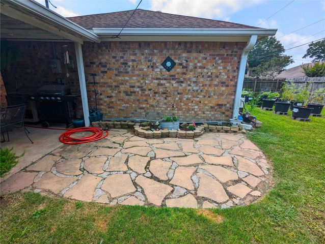 219 Hill Drive, Liberty, TX 77575