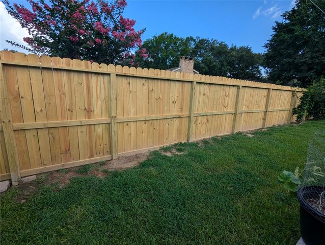 219 Hill Drive, Liberty, TX 77575