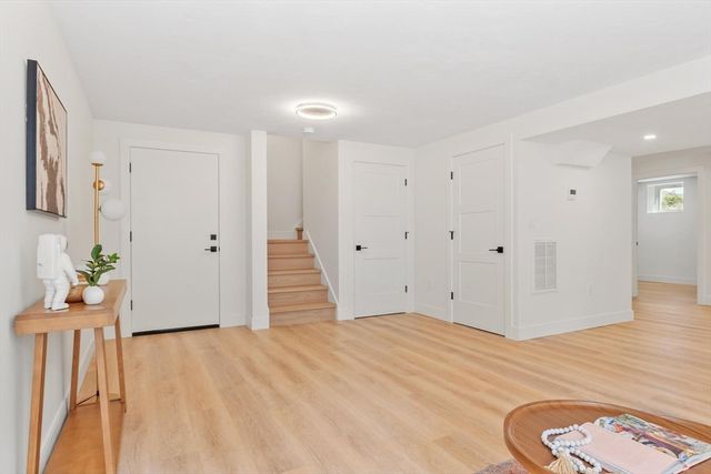 58 Neillian Street 58, Bedford, MA 01730
