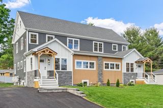 58 Neillian Street 58, Bedford, MA 01730