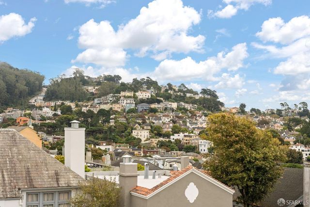 10 Madrone Avenue, San Francisco, CA 94127
