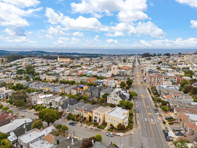 10 Madrone Avenue, San Francisco, CA 94127