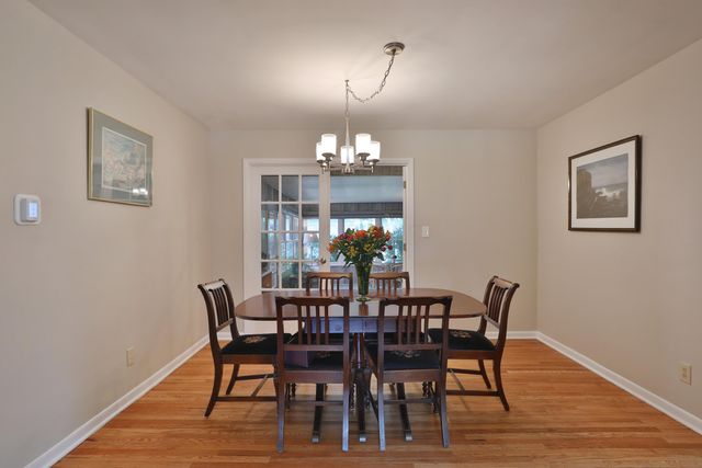 306 Pinney Drive, Worthington, OH 43085