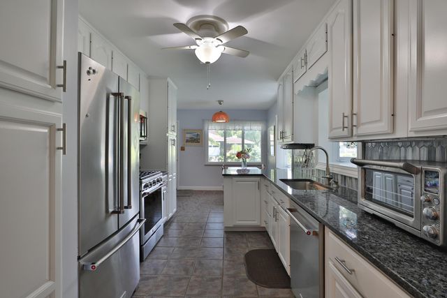 306 Pinney Drive, Worthington, OH 43085