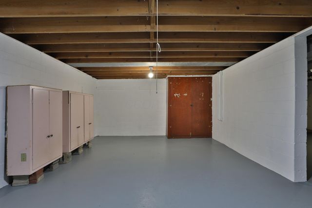 306 Pinney Drive, Worthington, OH 43085