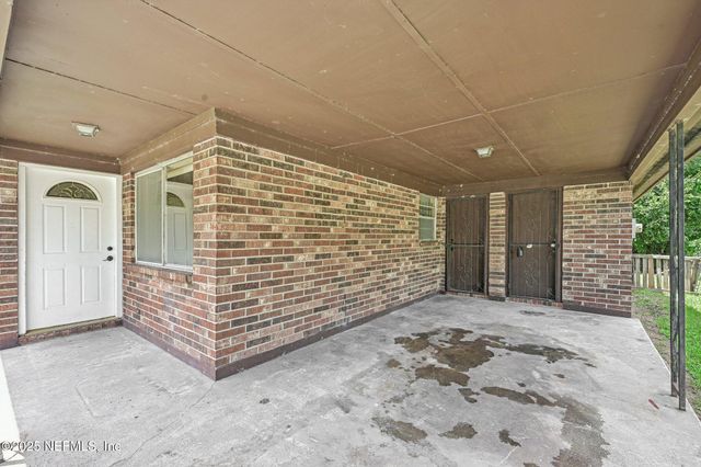 4419 CROSSBOW Road, Jacksonville, FL 32208
