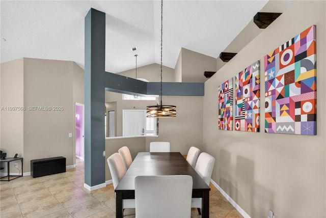 290 NW 116th Ter, Coral Springs, FL 33071