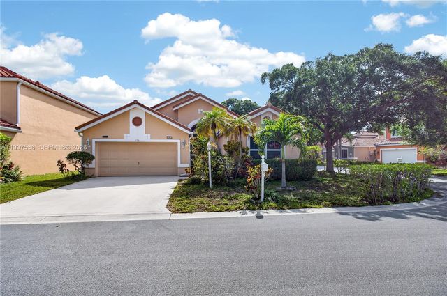 290 NW 116th Ter, Coral Springs, FL 33071