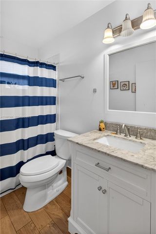 290 NW 116th Ter, Coral Springs, FL 33071