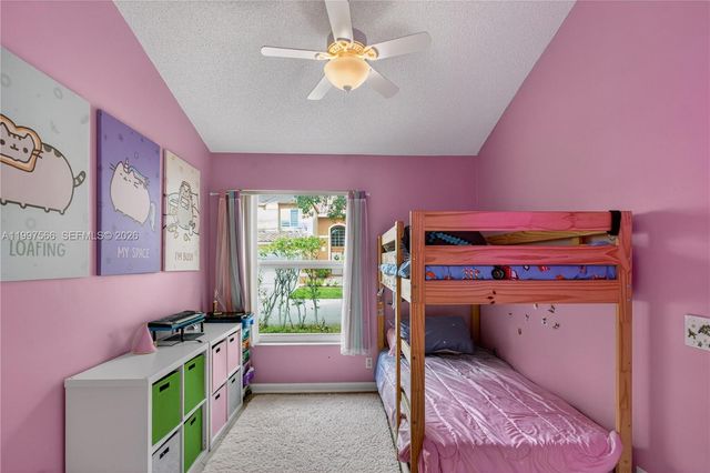 290 NW 116th Ter, Coral Springs, FL 33071