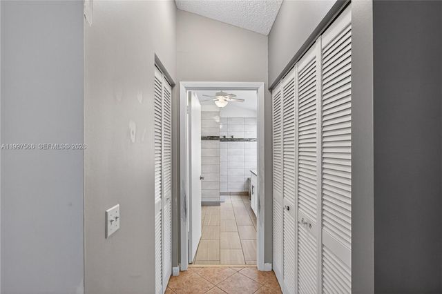 290 NW 116th Ter, Coral Springs, FL 33071