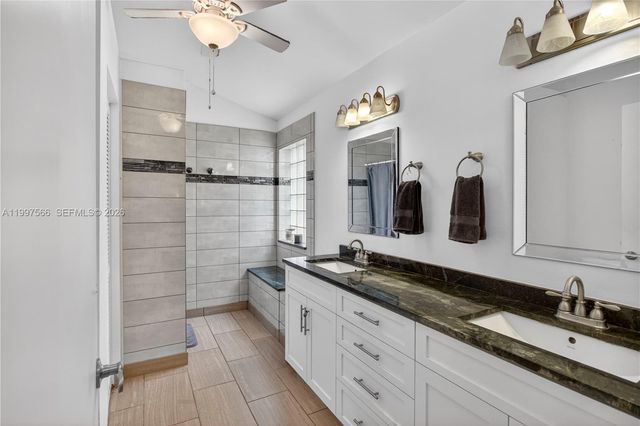 290 NW 116th Ter, Coral Springs, FL 33071