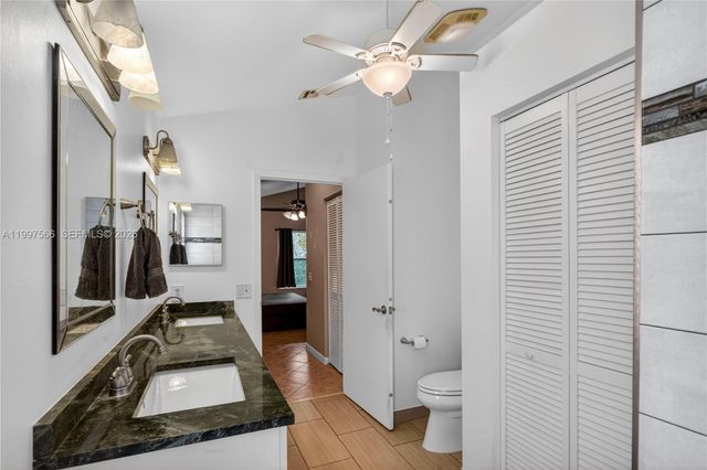 290 NW 116th Ter, Coral Springs, FL 33071