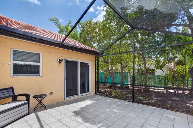 290 NW 116th Ter, Coral Springs, FL 33071