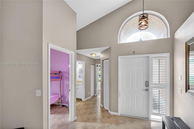 290 NW 116th Ter, Coral Springs, FL 33071