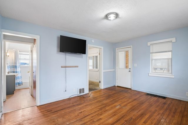 2817 Mason Boulevard, Muskegon Heights City, MI 49444