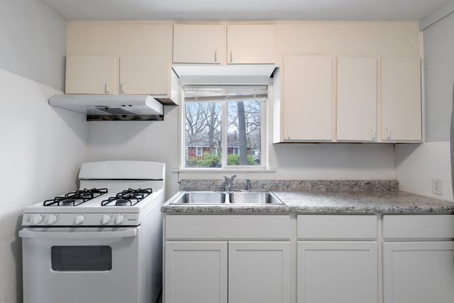 2817 Mason Boulevard, Muskegon Heights City, MI 49444