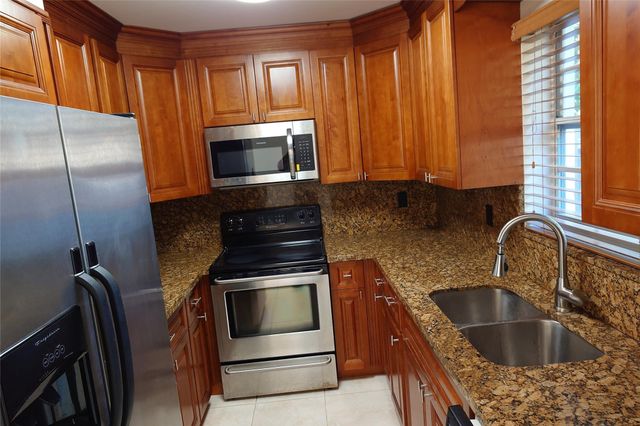 5008 SW 122ND Terrace, Cooper City, FL 33330