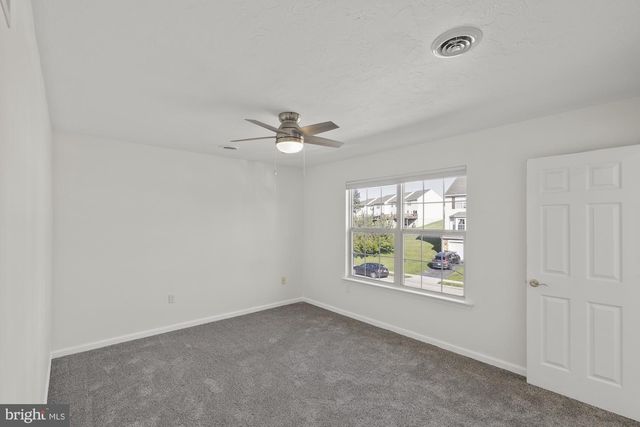 159 SARA LN, Hanover, PA 17331