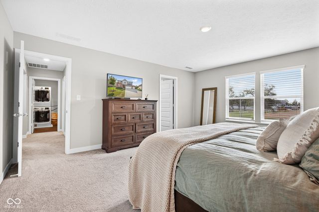 16411 Sedalia Drive, Fishers, IN 46040