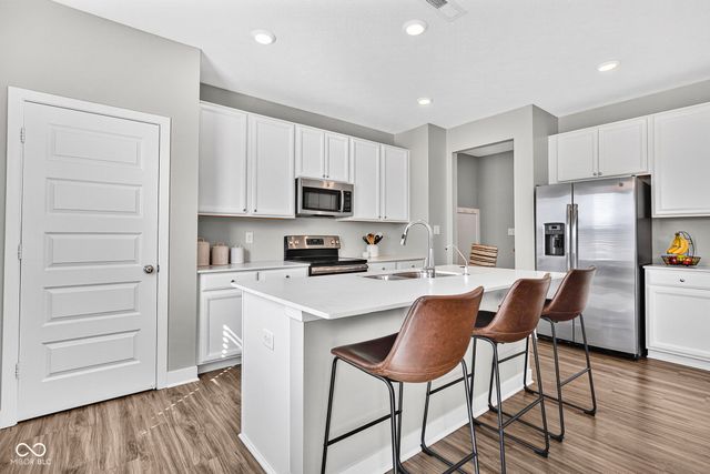 16411 Sedalia Drive, Fishers, IN 46040