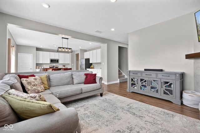 16411 Sedalia Drive, Fishers, IN 46040