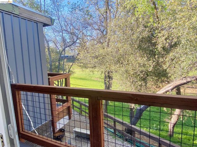 19096 Dyer Ct 2, Groveland, CA 95321