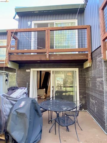 19096 Dyer Ct 2, Groveland, CA 95321