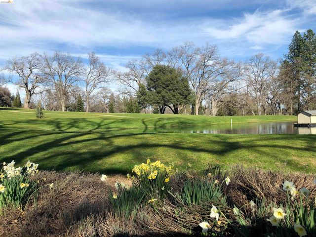 19096 Dyer Ct 2, Groveland, CA 95321