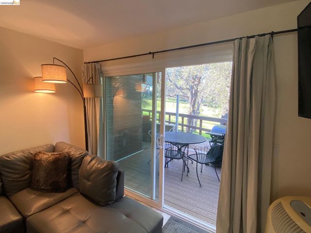 19096 Dyer Ct 2, Groveland, CA 95321