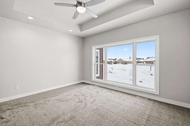 2712 CREEKWOOD CIRCLE, Green Bay, WI 54311