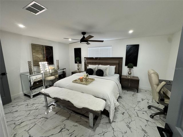 10114 BRIARWICK COURT, Tampa, FL 33615