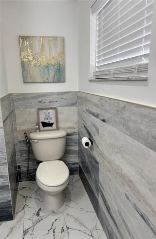 10114 BRIARWICK COURT, Tampa, FL 33615