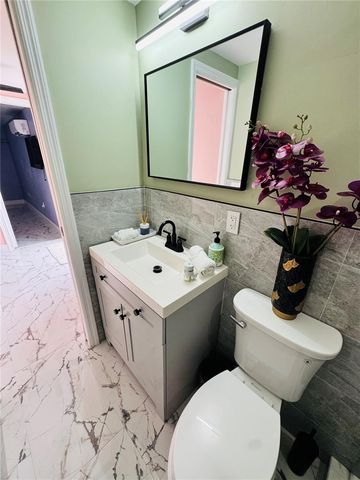 10114 BRIARWICK COURT, Tampa, FL 33615