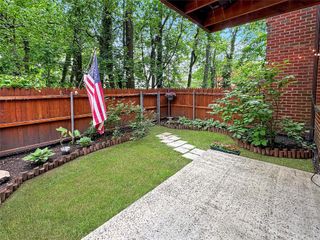 24 Bronxville Glen Drive 4-13, Bronxville, NY 10708