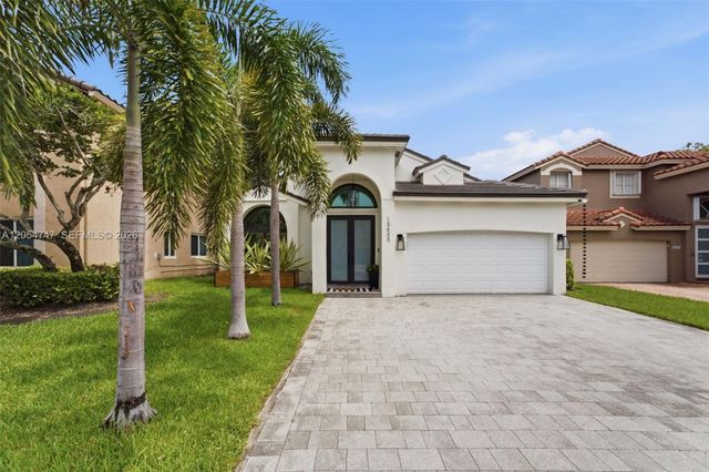 15645 SW 16th Ct, Pembroke Pines, FL 33027