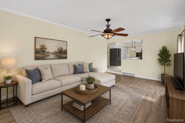 1809 Poppleton Drive, West Bloomfield Charter Township, MI 48324