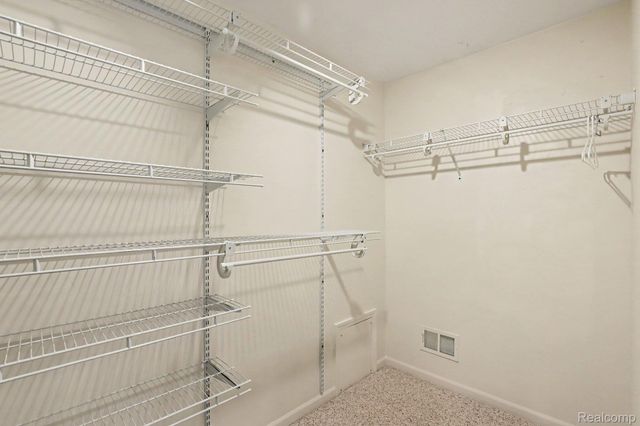 1809 Poppleton Drive, West Bloomfield Charter Township, MI 48324