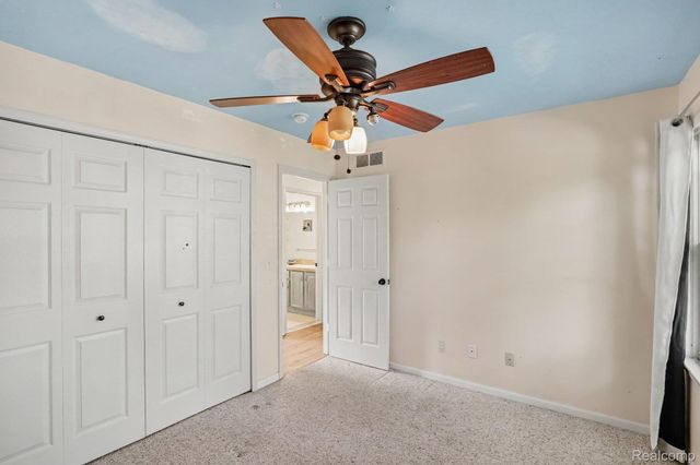 1809 Poppleton Drive, West Bloomfield Charter Township, MI 48324