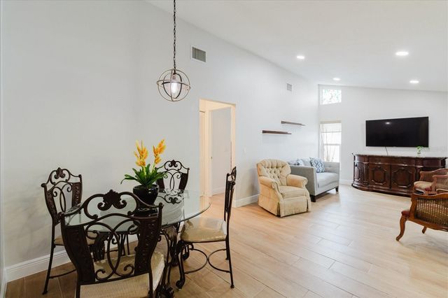 8112 GOLDEN BEAR LOOP, Port Richey, FL 34668