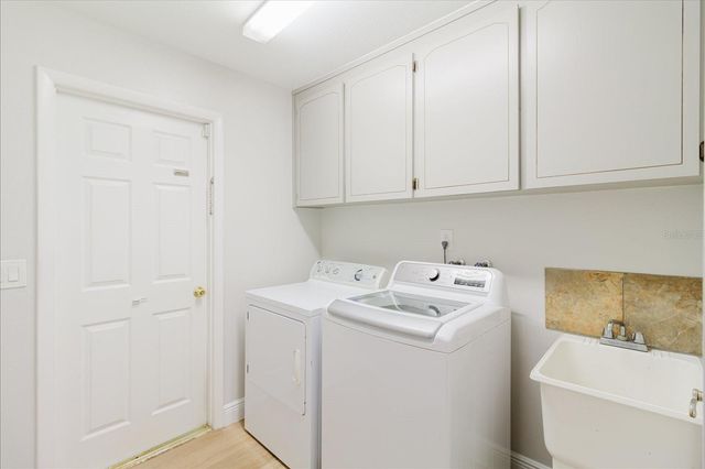 8112 GOLDEN BEAR LOOP, Port Richey, FL 34668